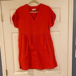 Universal Thread Bright Coral Top with V-Neck